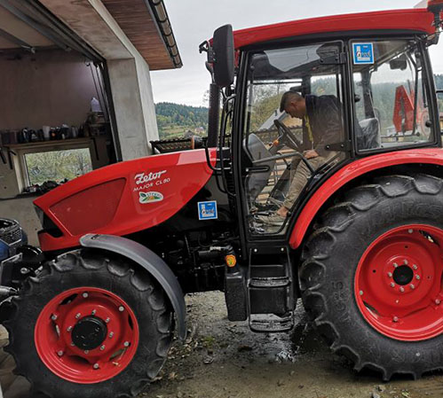 Ciągnik rolniczy - zetor